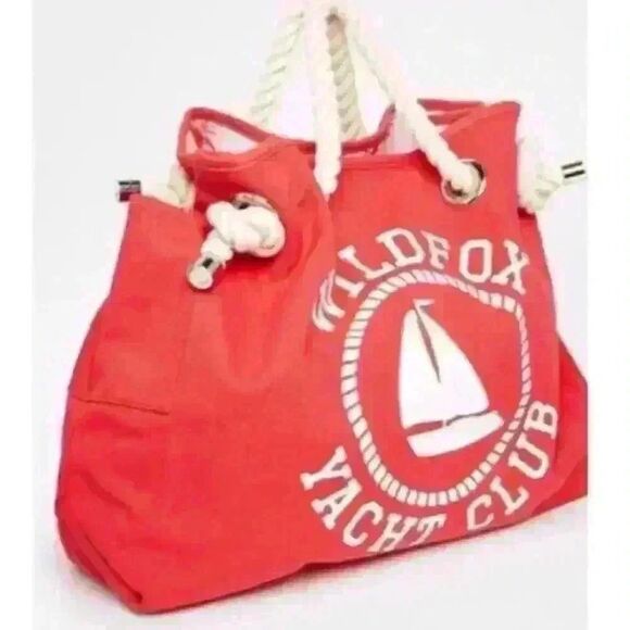 WILDFOX YACHT CLUB REVERSIBLE BEACH TOTE - Picture 2 of 8